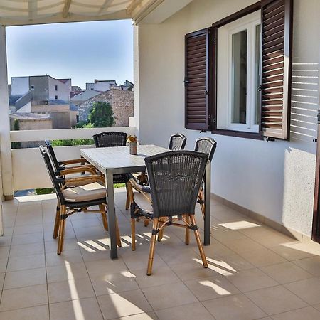 Apartmani Nana Mija Đảo Pag Ngoại thất bức ảnh