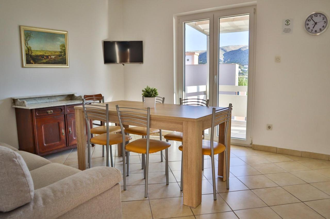 Apartmani Nana Mija Đảo Pag Ngoại thất bức ảnh