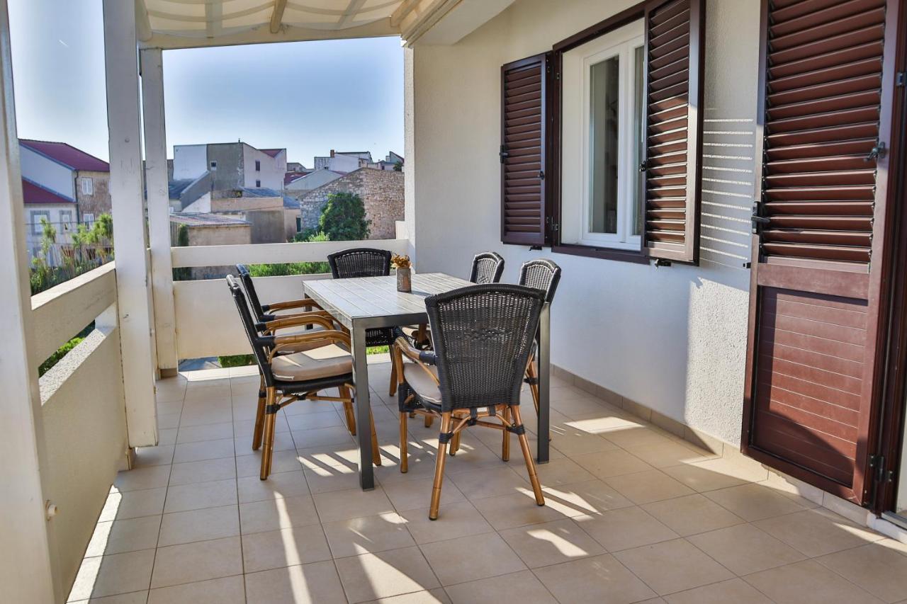 Apartmani Nana Mija Đảo Pag Ngoại thất bức ảnh