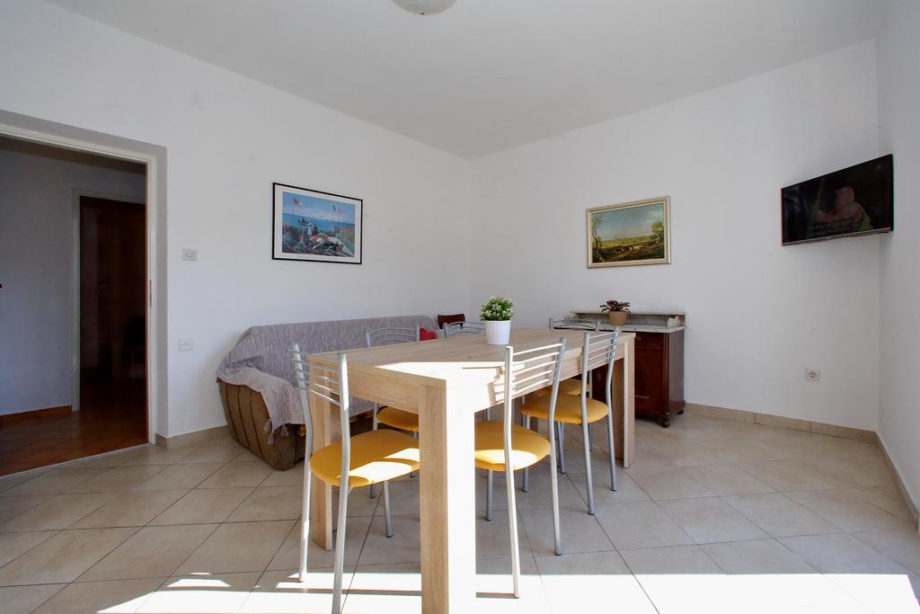 Apartmani Nana Mija Đảo Pag Ngoại thất bức ảnh