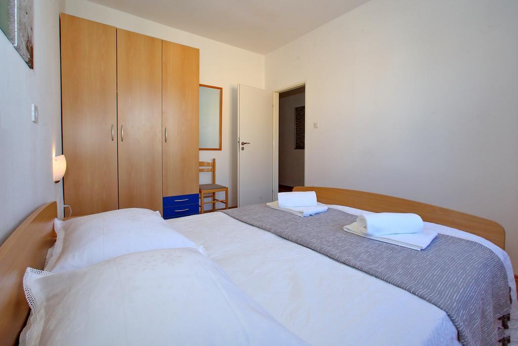 Apartmani Nana Mija Đảo Pag Ngoại thất bức ảnh